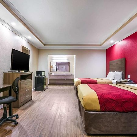 Econo Lodge Inn & Suites Горн-Лейк Екстер'єр фото