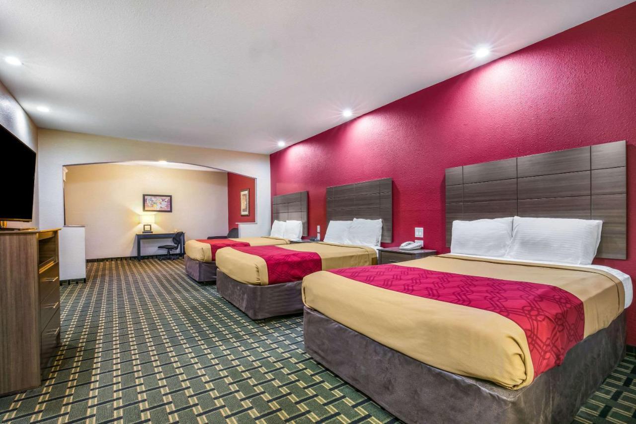 Econo Lodge Inn & Suites Горн-Лейк Екстер'єр фото